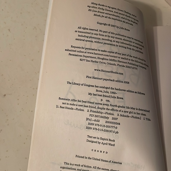 Chapter book - Picture 2 of 6